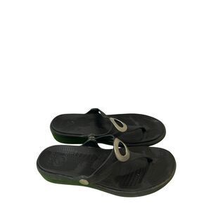 Crocs Sanrah size 8 Black sandals wedges